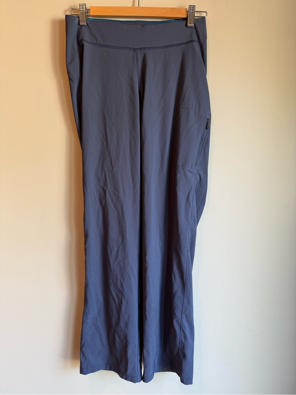 Columbia Women's Back Beauty High-Rise Pants Slate Blue Small